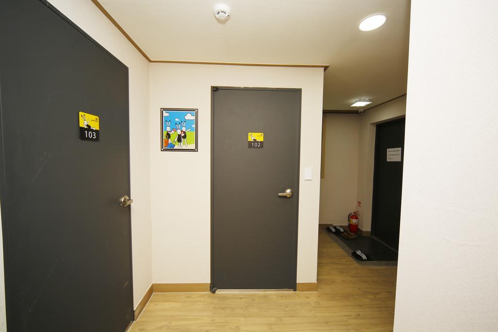 24 Guesthouse Kyunghee University Seul Dış mekan fotoğraf